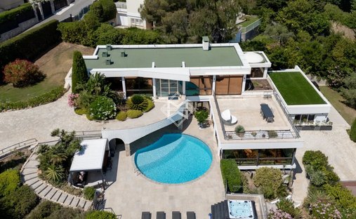 Villa in Montfleury, Cannes, France 1