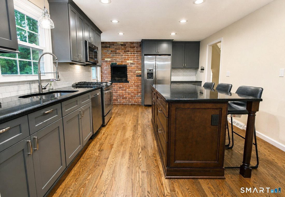 House in Simsbury, Connecticut, United States 2 - 18321996