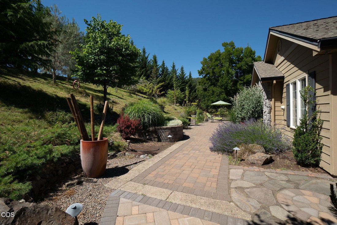 House in Talent, Oregon, United States 4 - 18365116
