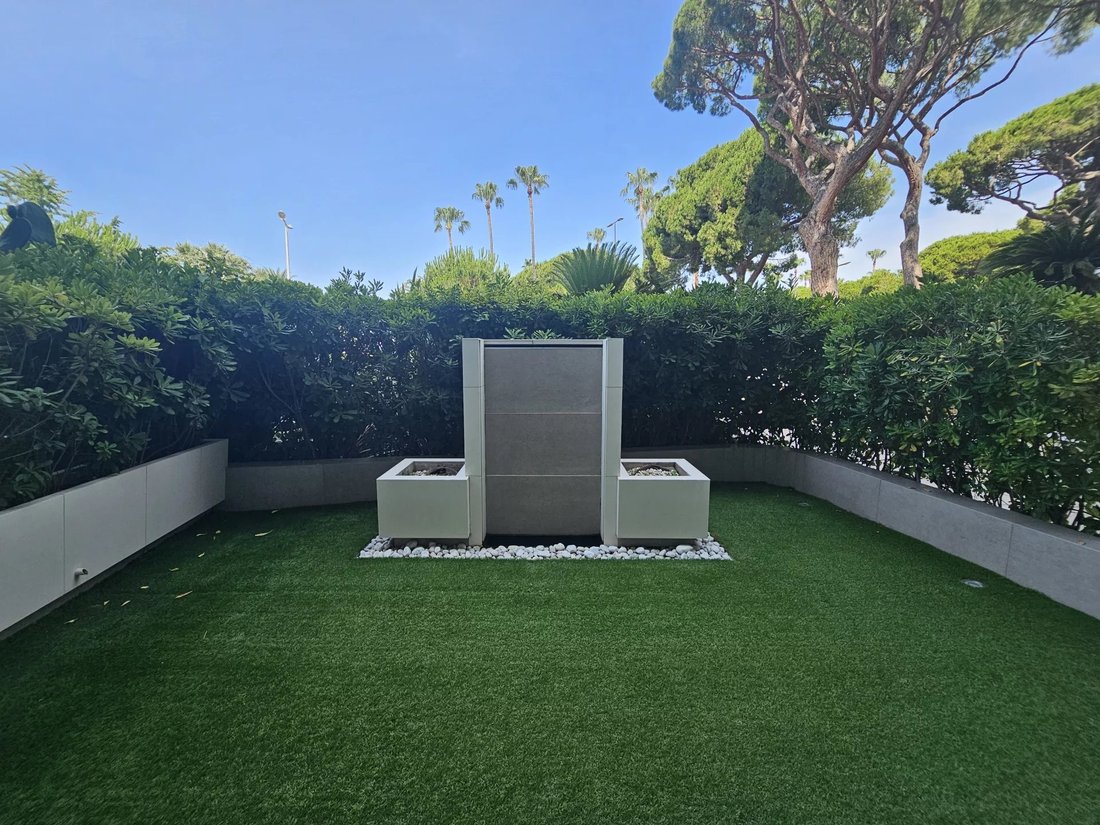 Appartamento a Cannes, Provenza-Alpi-Costa Azzurra, Francia 4 - 18364833