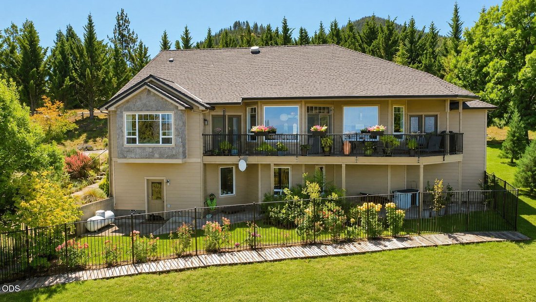 House in Talent, Oregon, United States 2 - 18365116