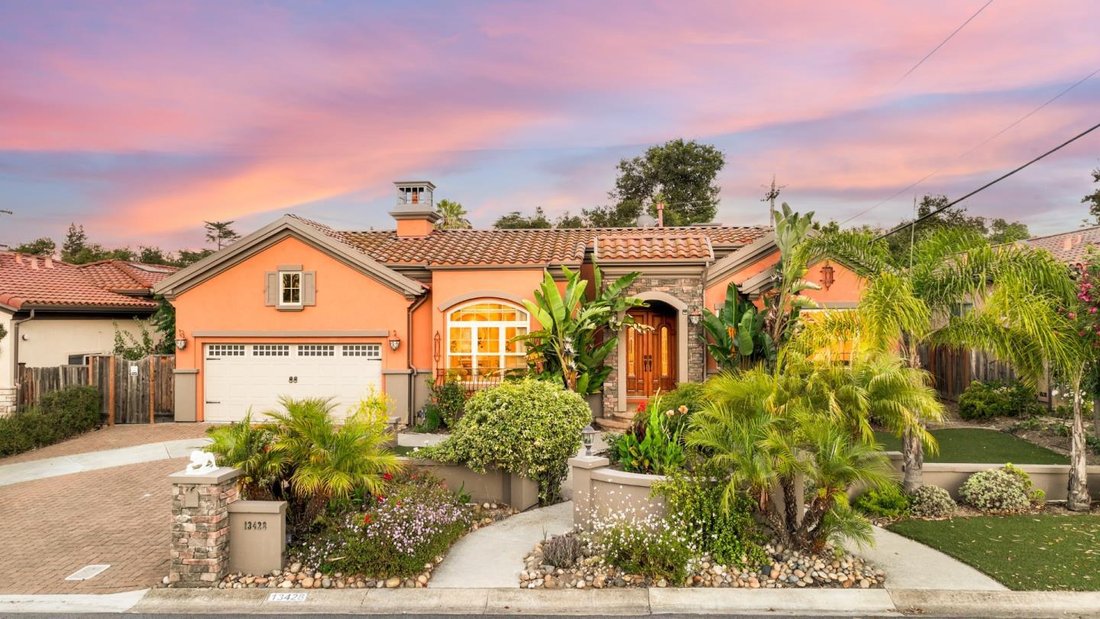 House in Saratoga, California, United States 1 - 18362509