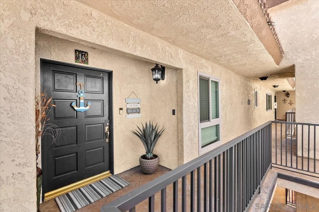 Condo in Carlsbad, California, United States 5 - 18366235