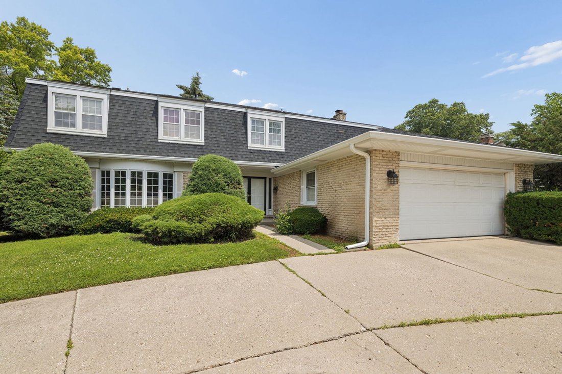 House in Northbrook, Illinois, United States 2 - 18365655