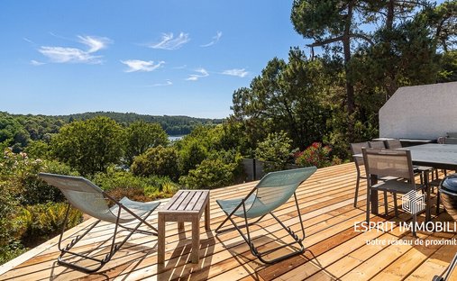 Villa in Riec-sur-Belon, Brittany, France 1