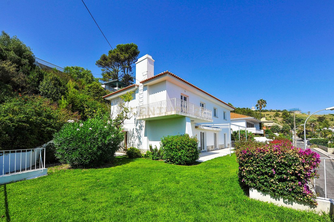 Villa in Oeiras e Sao Juliao da Barra, Paco de Arcos e Caxias, Lisbon, Portugal 1 - 16193555
