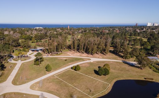 Terreno a Punta del Este, Dipartimento di Maldonado, Uruguay 1