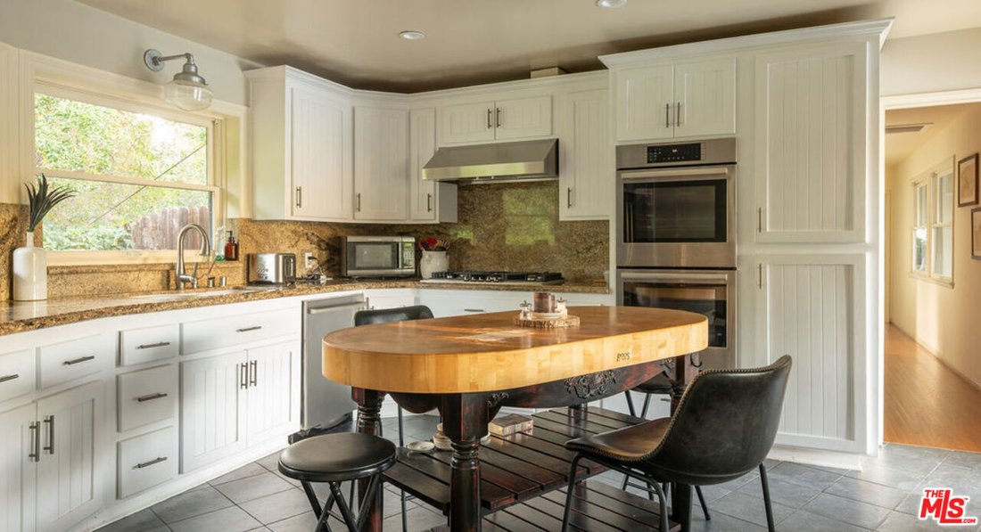 House in Los Angeles, California, United States 5 - 18367124