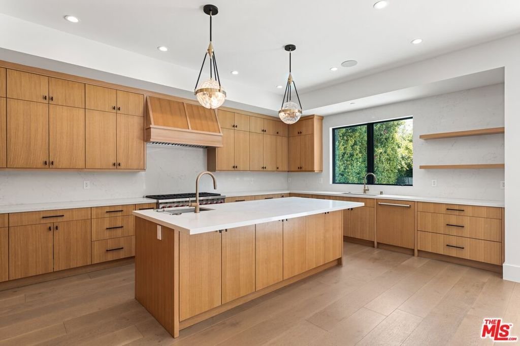 House in Los Angeles, California, United States 4 - 18364913