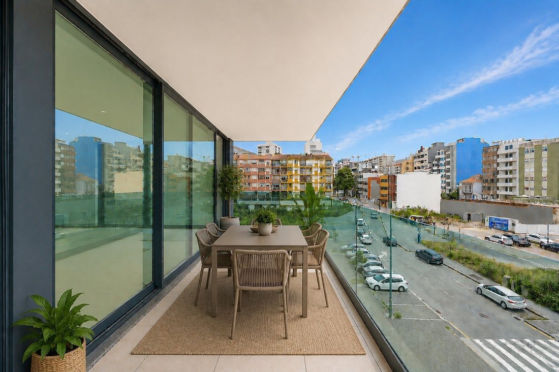 Apartment in Ramalde, Porto District, Portugal 1 - 16668792