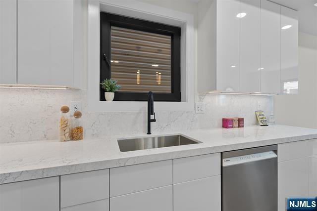 Condo in Jersey City, New Jersey, United States 3 - 18362447