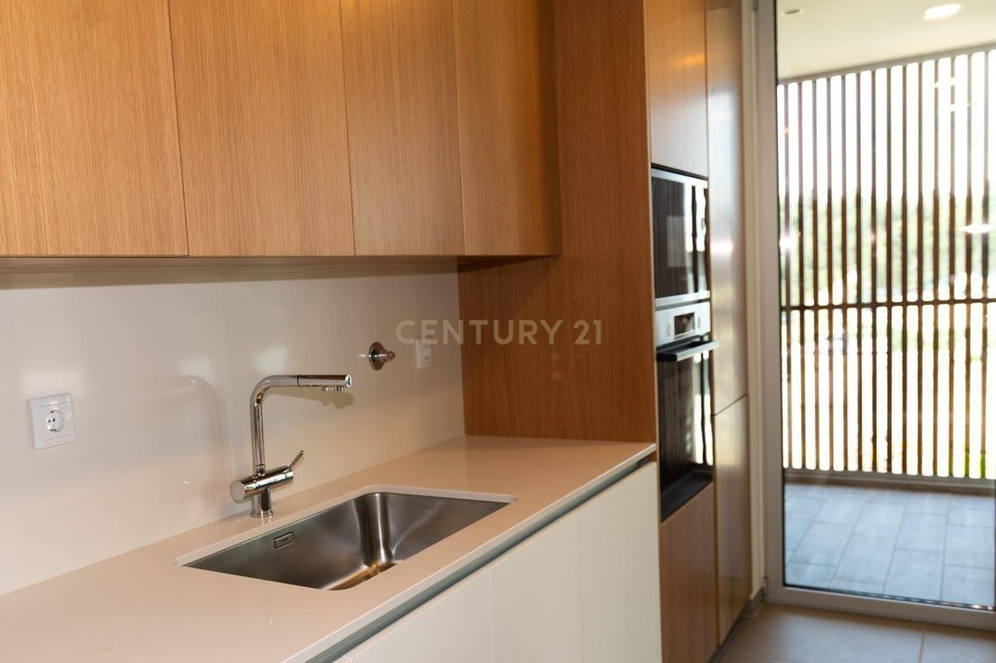 Apartment in Belas, Lisbon, Portugal 5 - 18220438