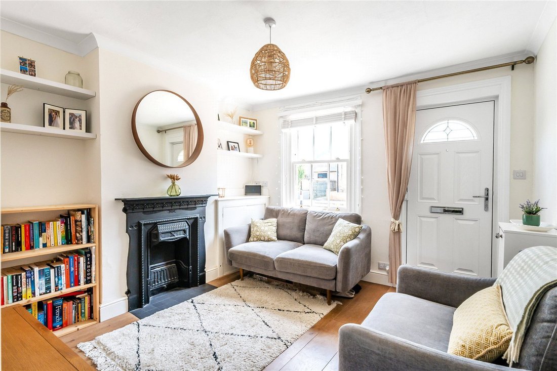 House in Sevenoaks, England 2 - 18365101
