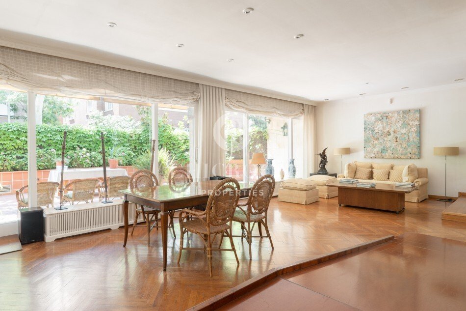 Apartment in Sarrià-Sant Gervasi, Barcelona, Spain 2 - 18363232