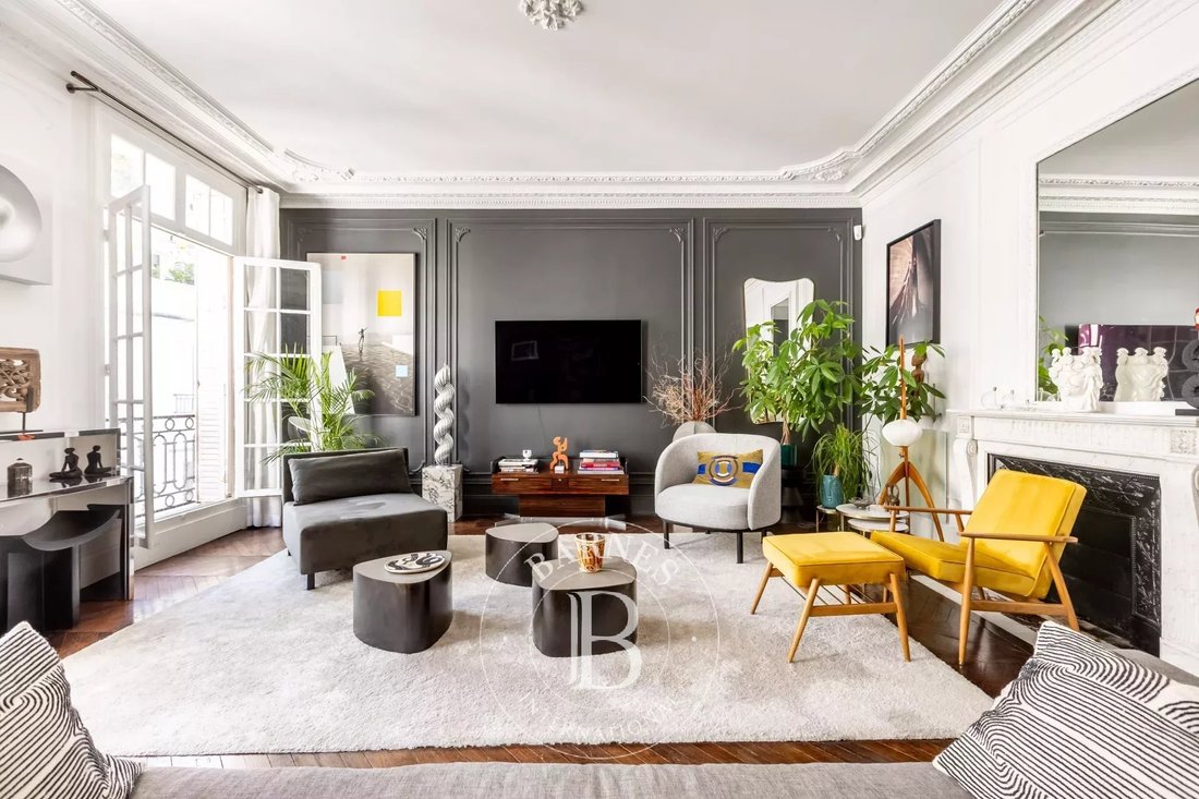 Apartment in Courcelles-Wagram, Paris 17e Arrondissement, Paris 3 - 18364092