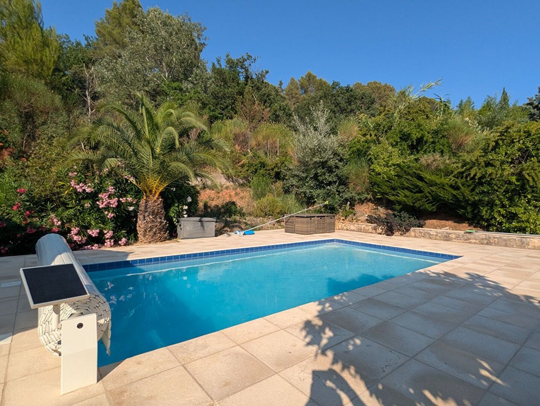 Maison à Villecroze, Provence-Alpes-Côte d'Azur, France 2 - 18362945
