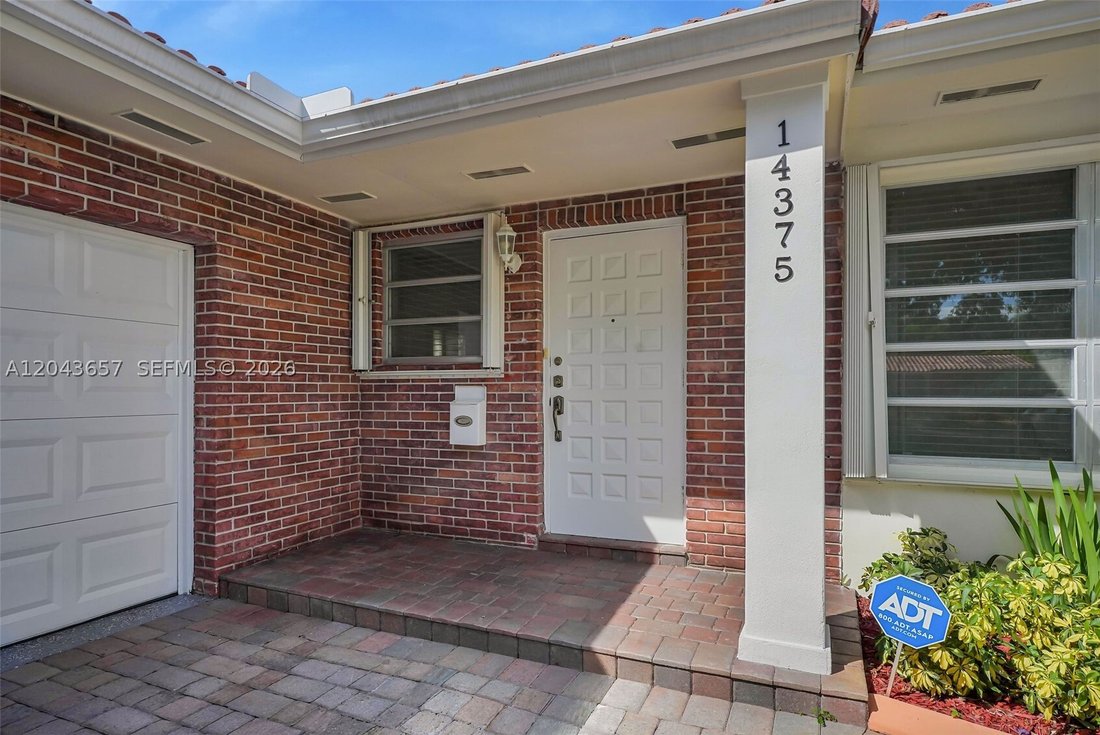 House in Miami Lakes, Florida, United States 2 - 18366140