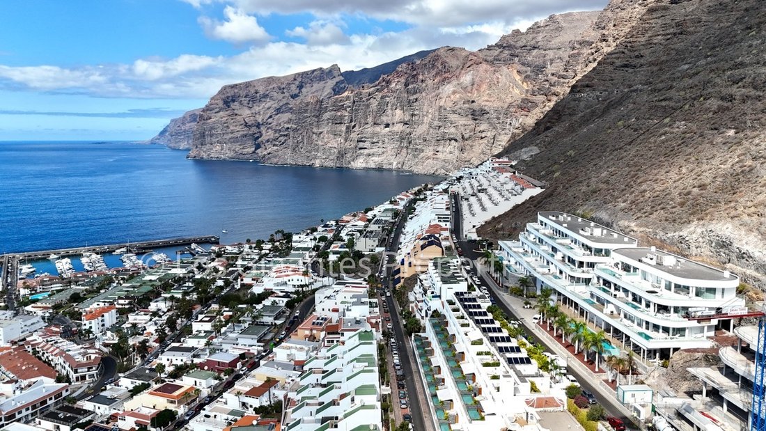 Apartment in Acantilados de Los Gigantes, Canary Islands, Spain 1 - 18361872
