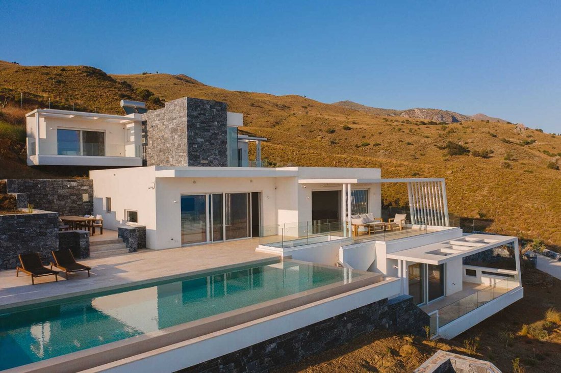 Villa in Agios Vasileios, Greece 1 - 18363818