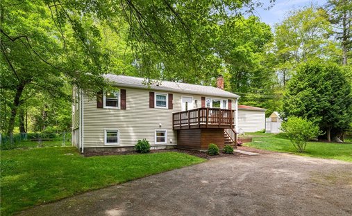 House in Glocester, Rhode Island, United States 1