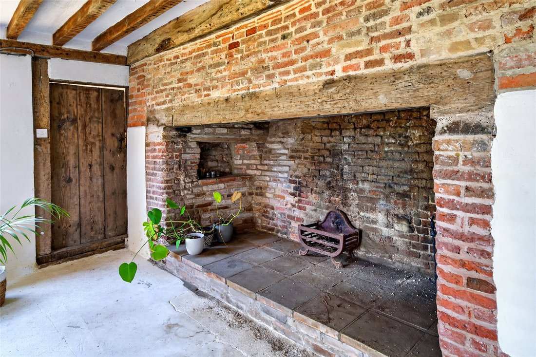 House in Suffolk, England 5 - 18361829