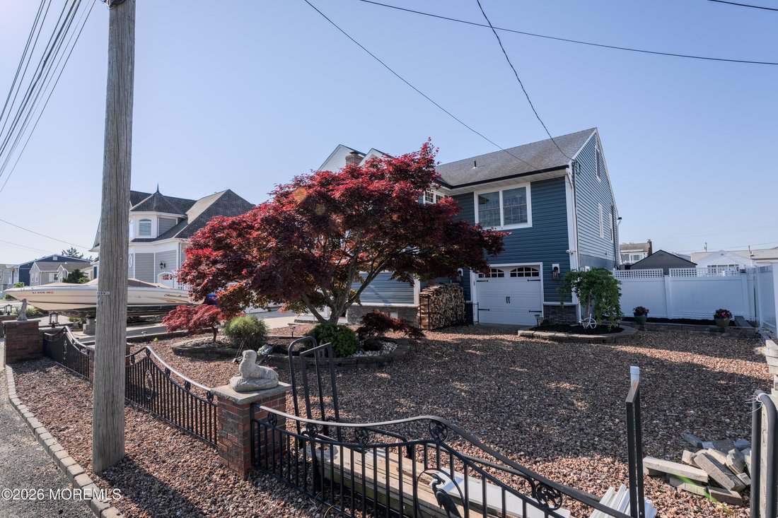 House in Toms River, New Jersey, United States 5 - 18361817
