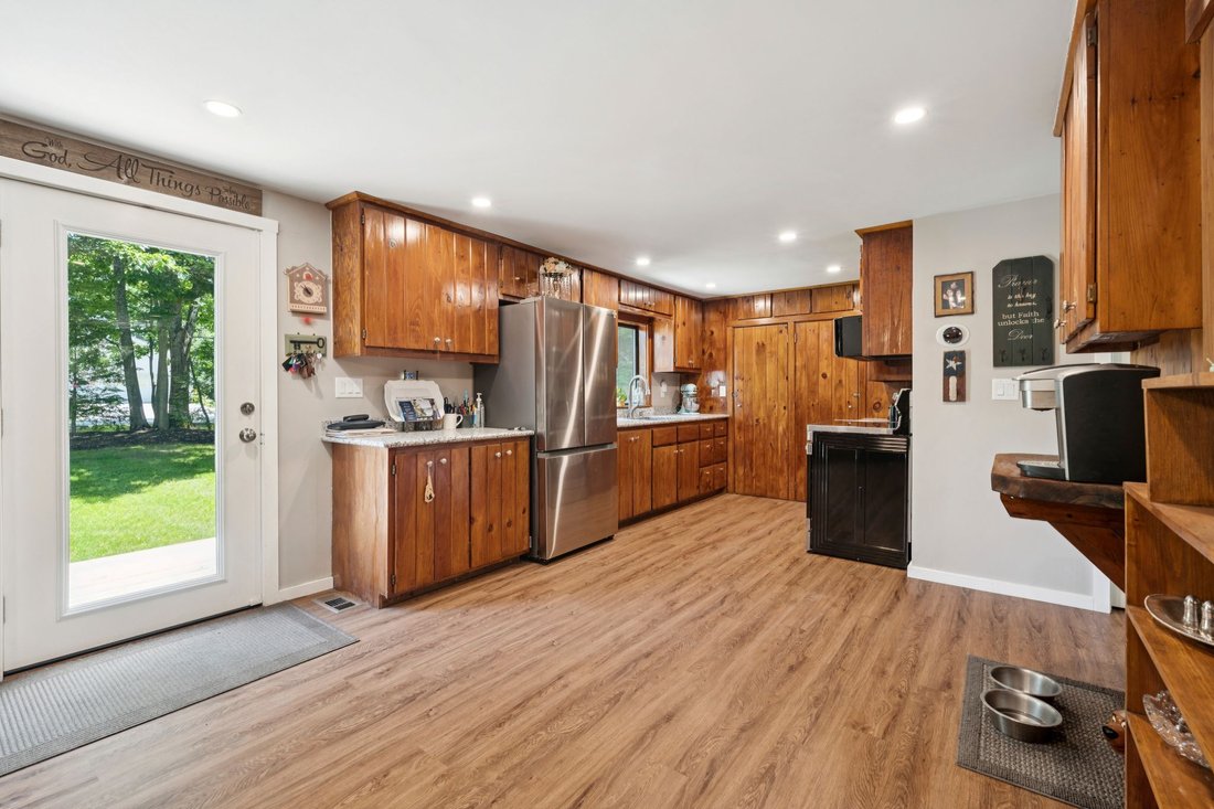 House in Newport, New Hampshire, United States 4 - 18361685