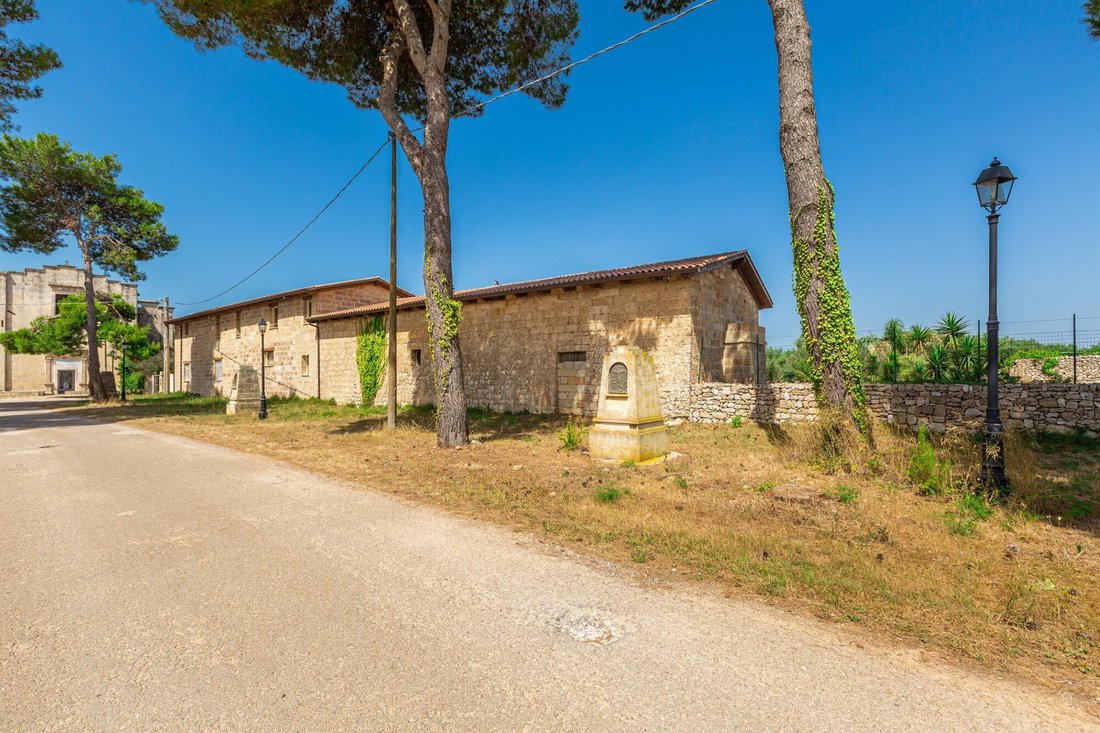 Farm Ranch in Presicce-Acquarica, Apulia, Italy 2 - 18362871