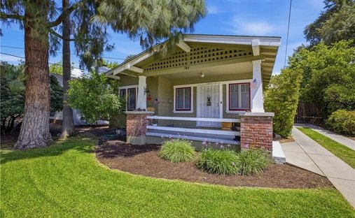 Altadena, California, United States 1