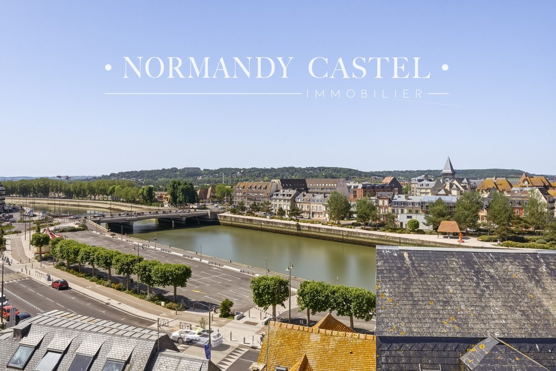 House in Trouville-sur-Mer, Normandy, France 1 - 18029489