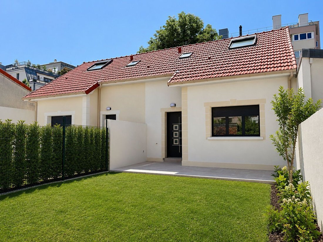 House in Centre Ville-Sarments, Châtillon, France 1 - 18362966