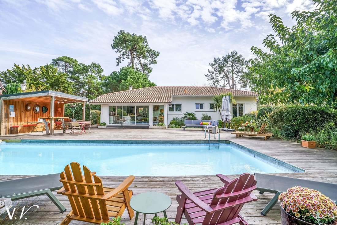 Villa in Aiguillon, Arcachon, France 1 - 16570927
