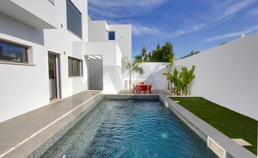 Villa in Sao Goncalo de Lagos, Algarve, Portugal 1