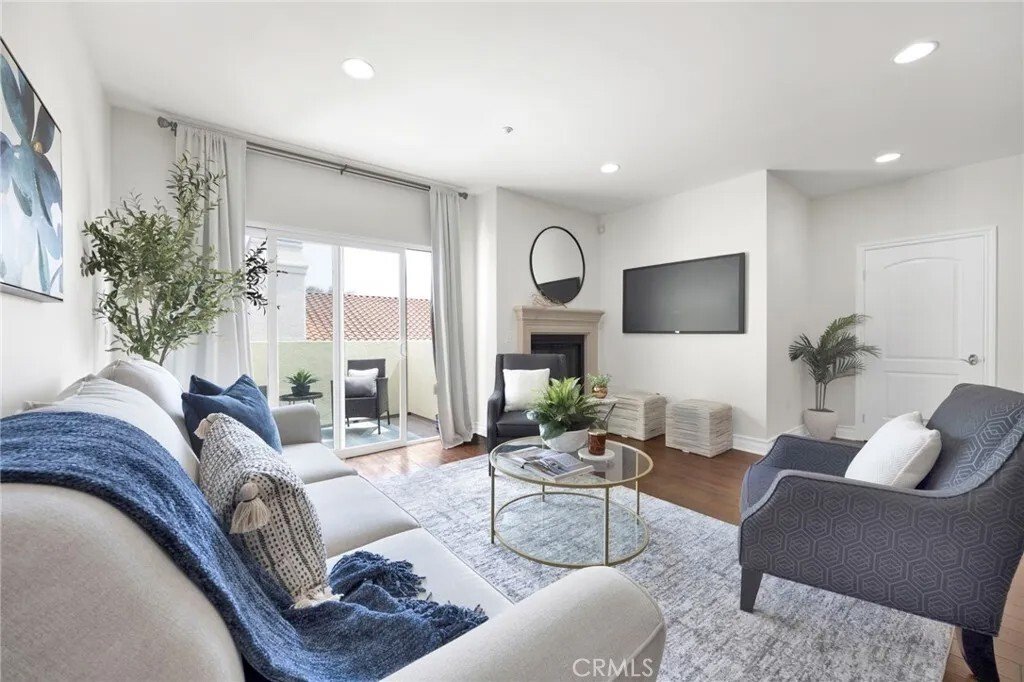 Condo in Los Angeles, California, United States 2 - 17703395