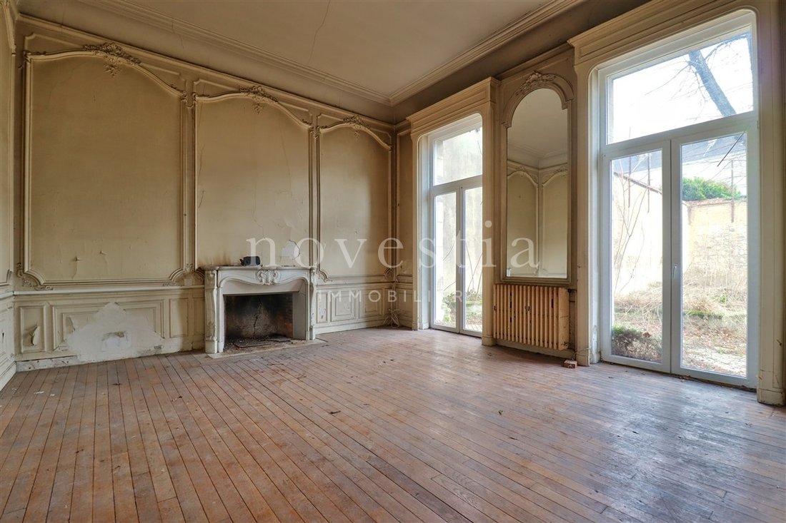 Townhouse in Barbâtre-Saint Remy-Verrerie, Reims, France 4 - 18362780