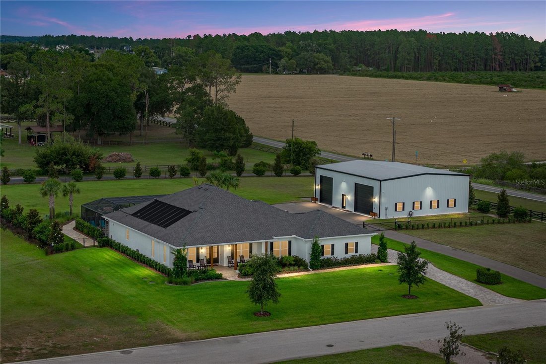 House in Dade City, Florida, United States 1 - 18362075