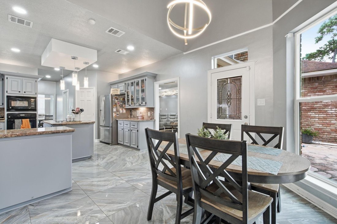 House in Houston, Texas, United States 5 - 18362411