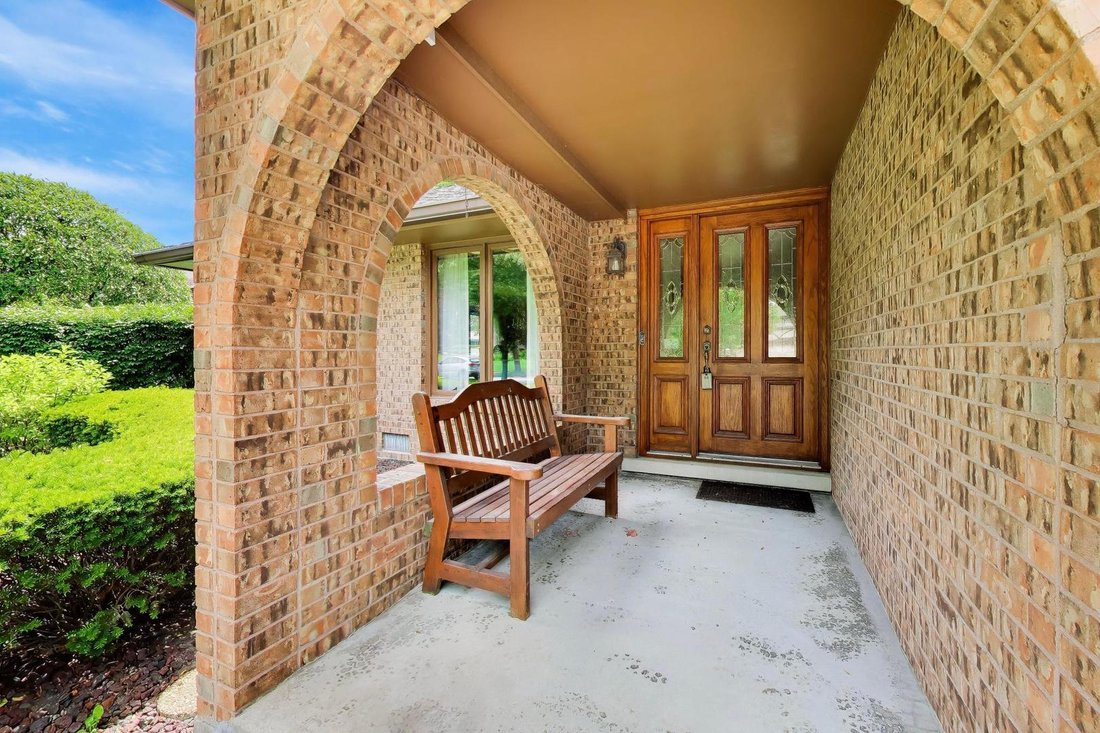 House in Burr Ridge, Illinois, United States 2 - 18362878