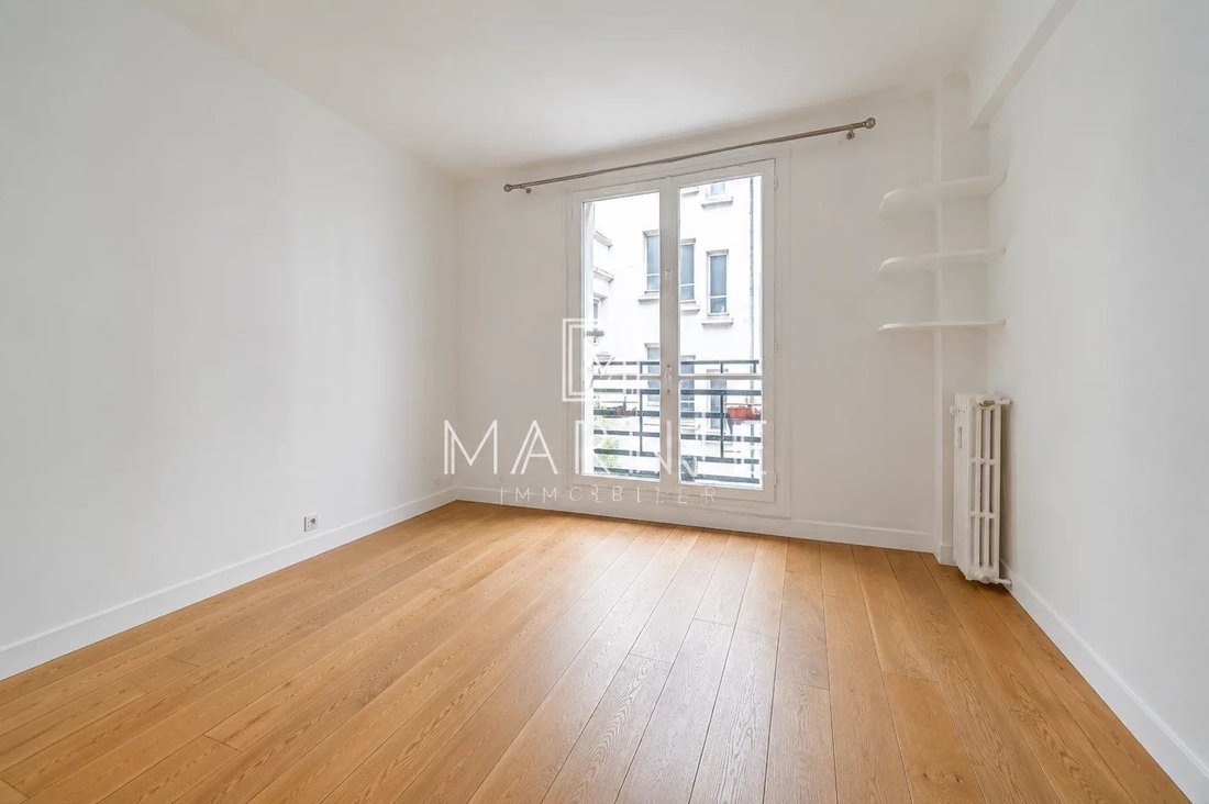 Apartment in Invalides, Paris 7e Arrondissement, Paris 3 - 18362971