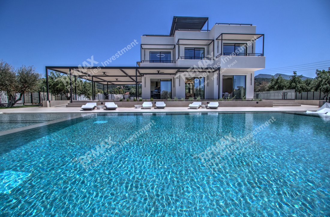 Villa in Northern Corfu, Peloponnese, Western Greece and the Ionian, Greece 1 - 18362555