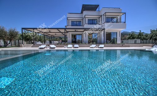 Villa in Northern Corfu, Peloponnese, Western Greece and the Ionian, Greece 1