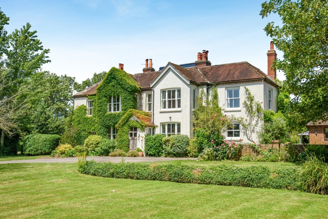 House in Oving, England 1 - 18362333