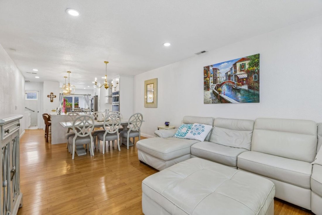 House in San Bruno, California, United States 3 - 18362306