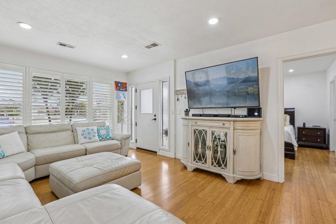 House in San Bruno, California, United States 5 - 18362306