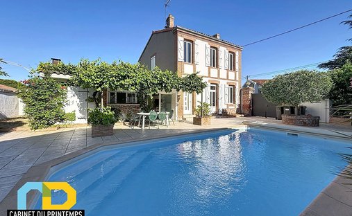 House in Saint Cyprien, Toulouse, France 1