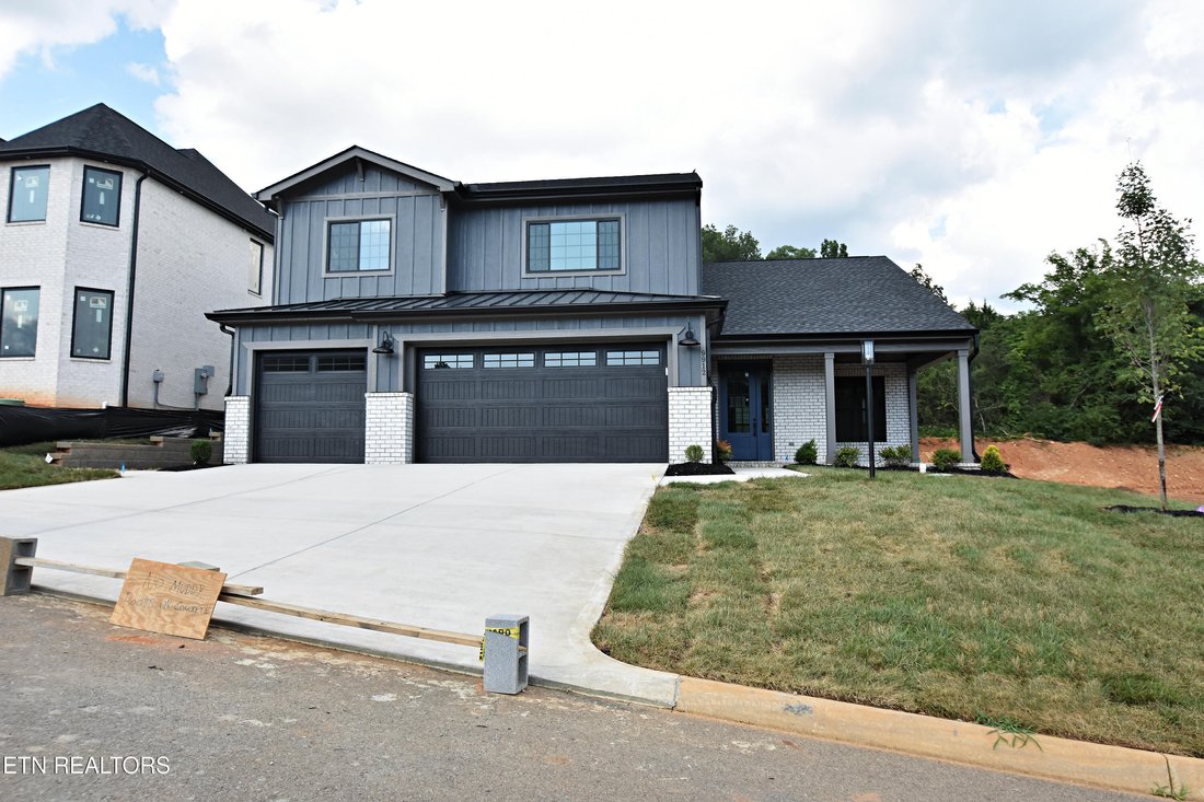 House in Knoxville, Tennessee, United States 1 - 17540126
