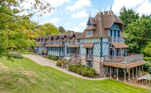 Villa in Trouville-sur-Mer, Normandy, France 1