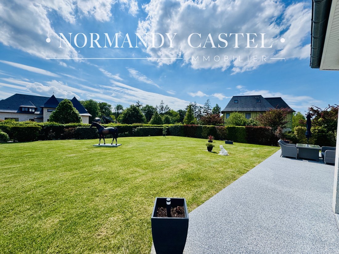 House in Touques, Normandy, France 5 - 17882839