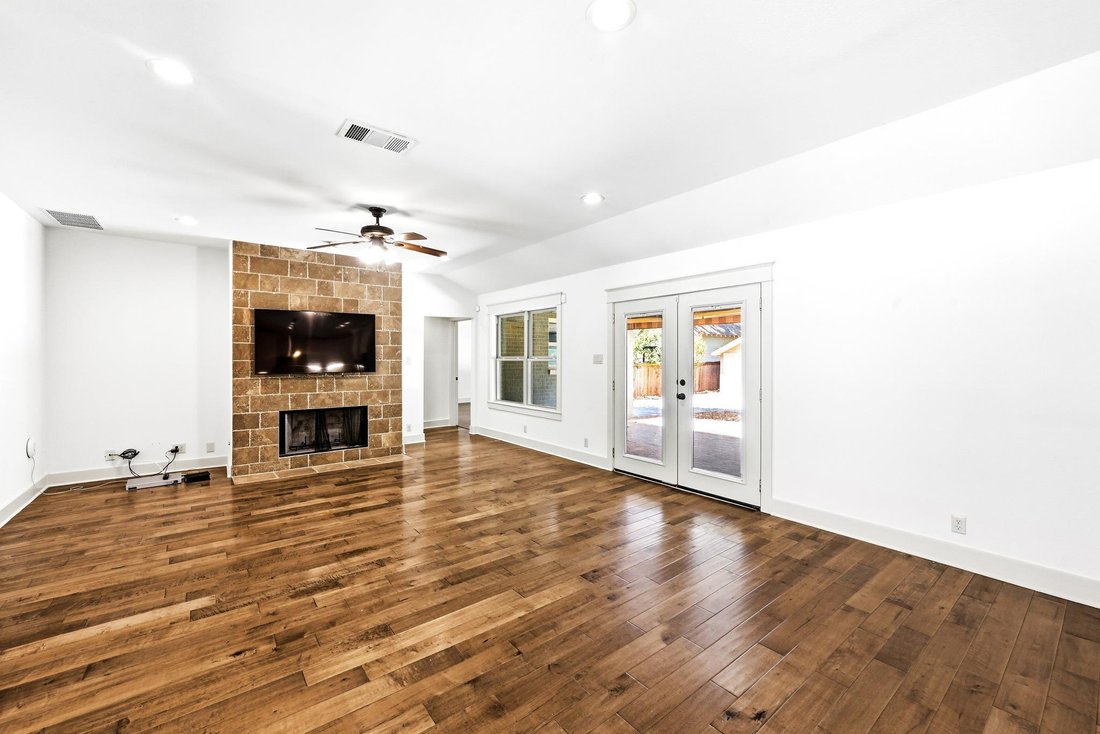 House in Austin, Texas, United States 4 - 18362633