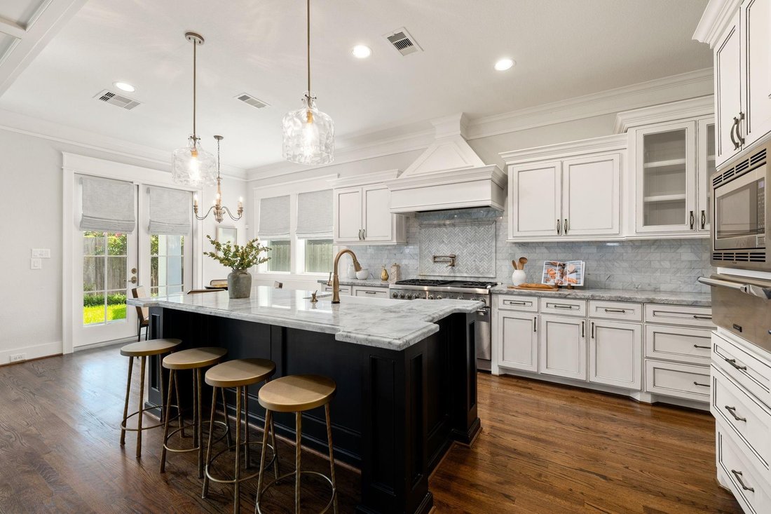 House in Houston, Texas, United States 3 - 18362482